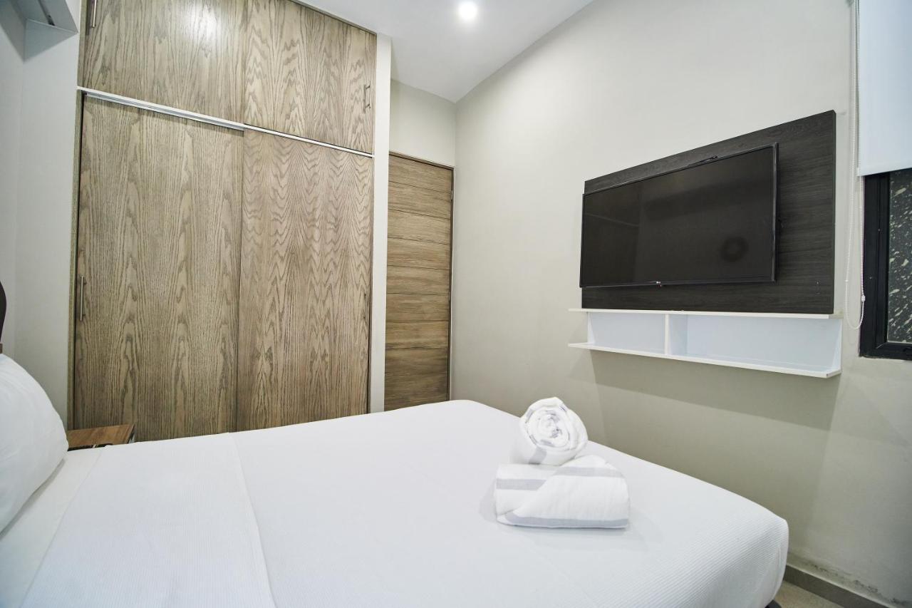 Torre 42 Playa Del Carmen By Lockey Aparthotel Ngoại thất bức ảnh
