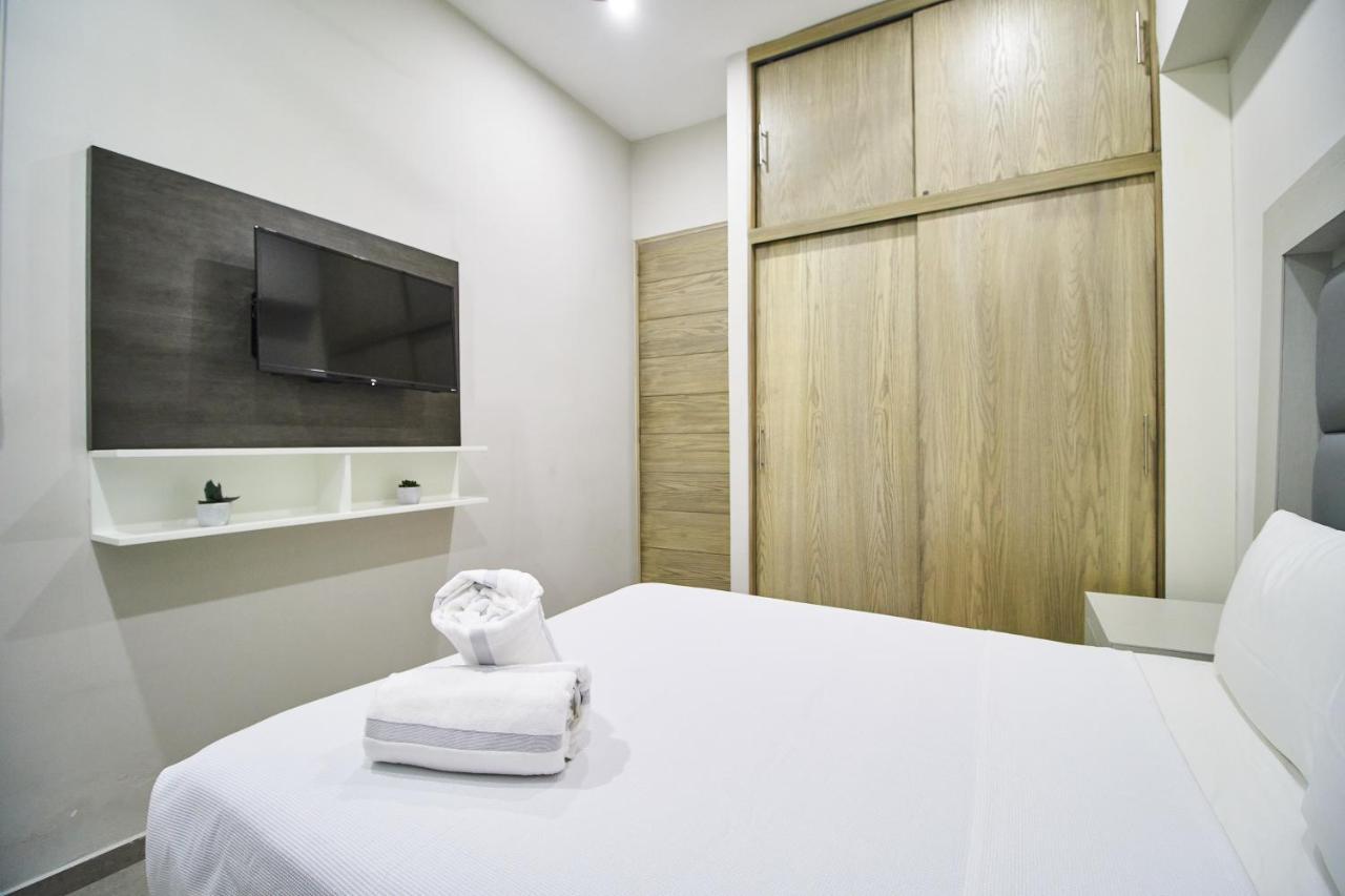 Torre 42 Playa Del Carmen By Lockey Aparthotel Ngoại thất bức ảnh