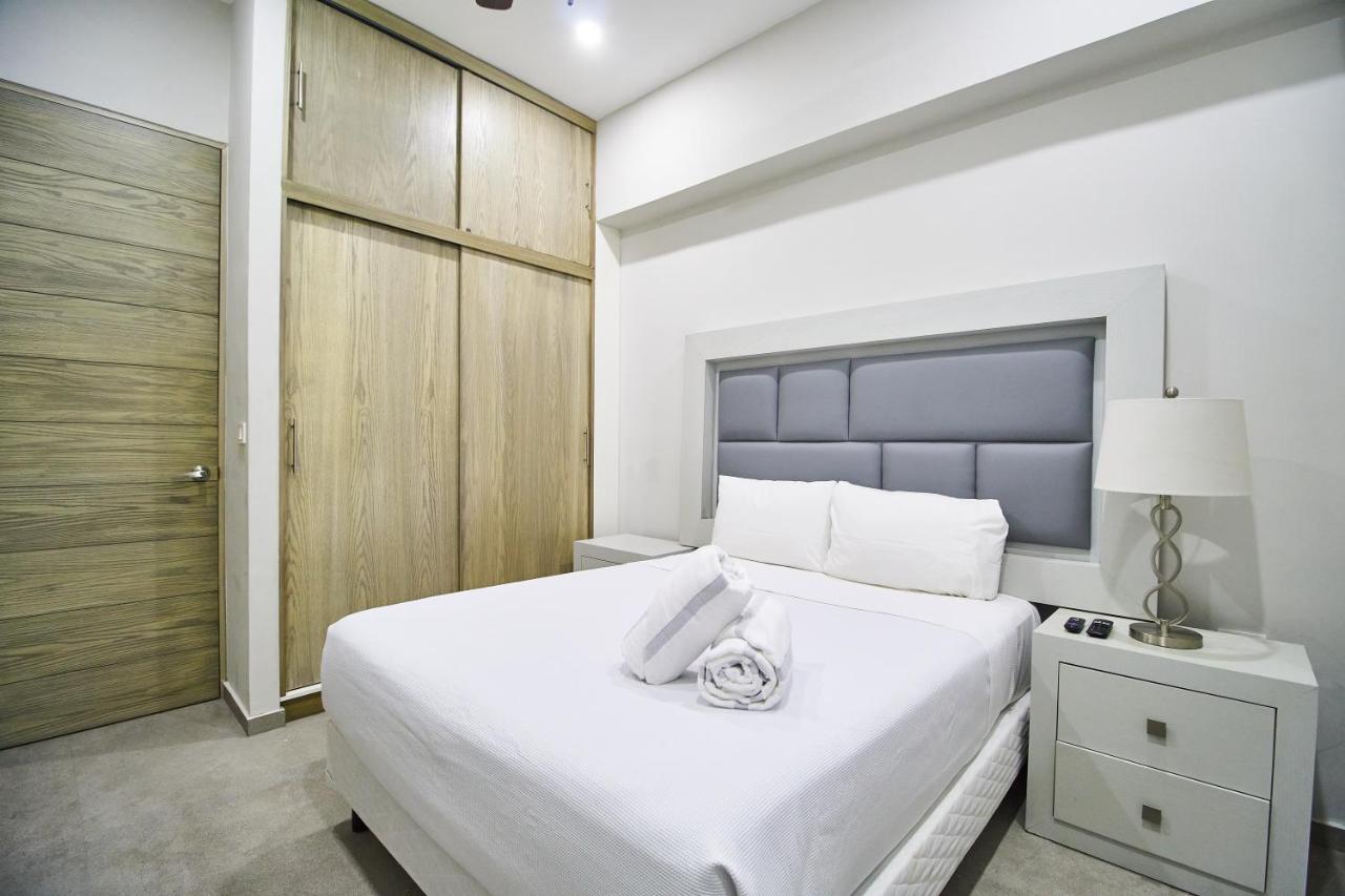 Torre 42 Playa Del Carmen By Lockey Aparthotel Ngoại thất bức ảnh