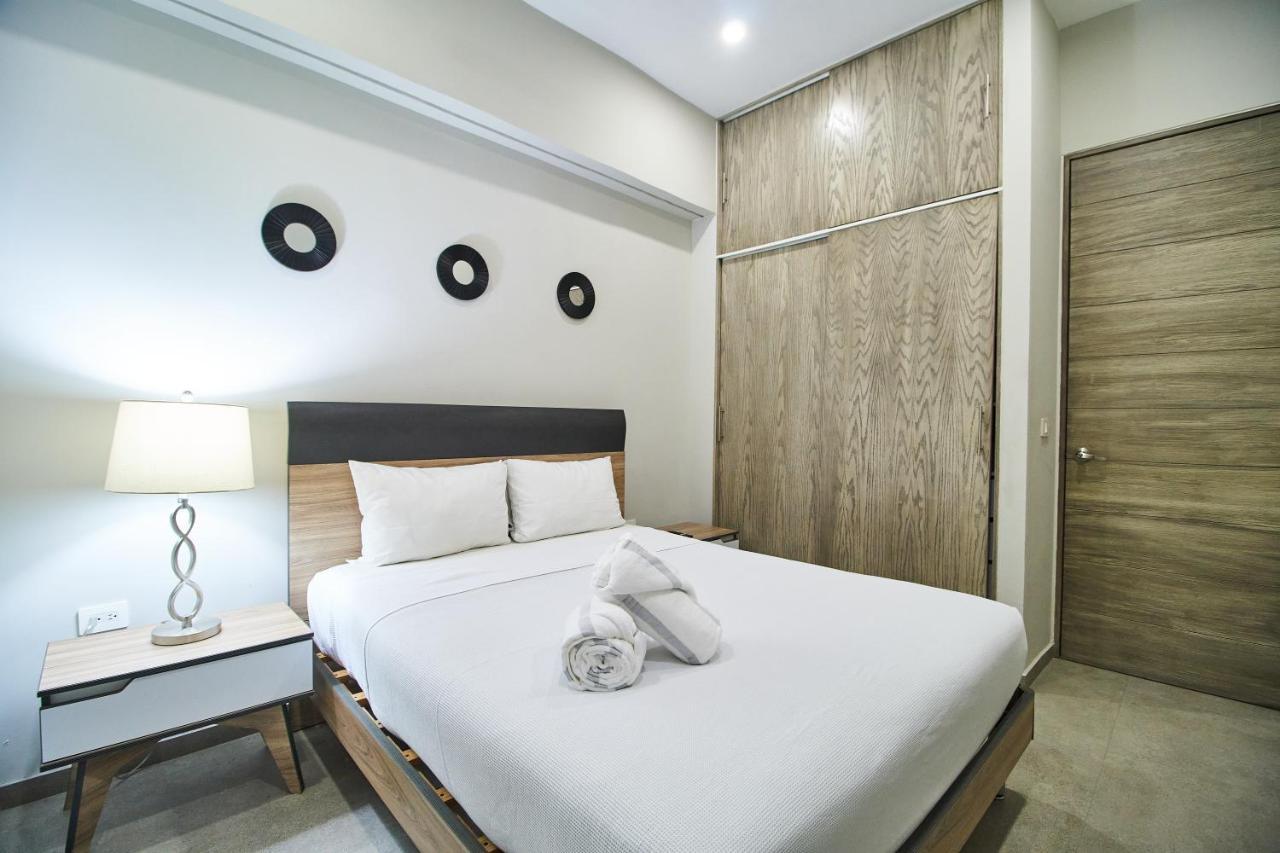 Torre 42 Playa Del Carmen By Lockey Aparthotel Ngoại thất bức ảnh