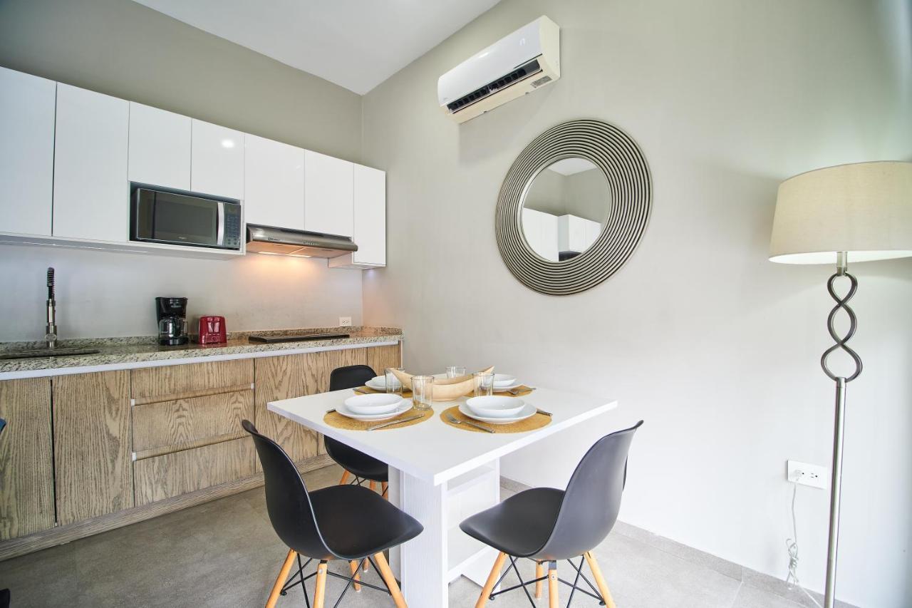 Torre 42 Playa Del Carmen By Lockey Aparthotel Ngoại thất bức ảnh